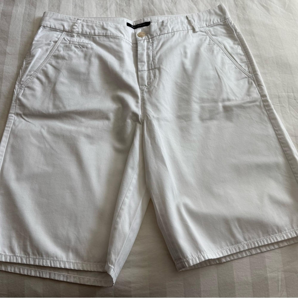 White Flat Front Shorts with Classic Design
